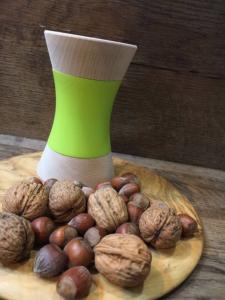 CASSE-NOISETTES - LE TOHA - VERT